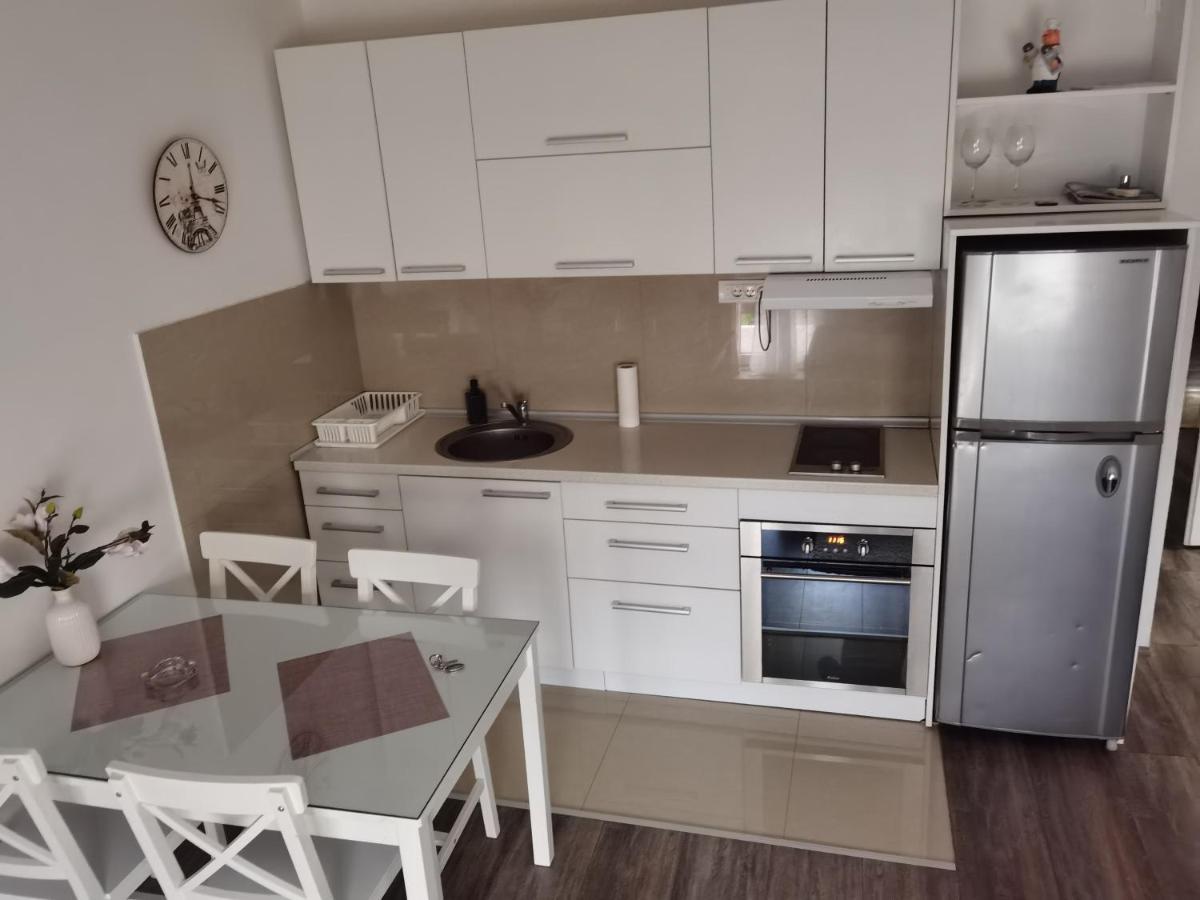 Apartman Aleksic Ягодина Екстериор снимка